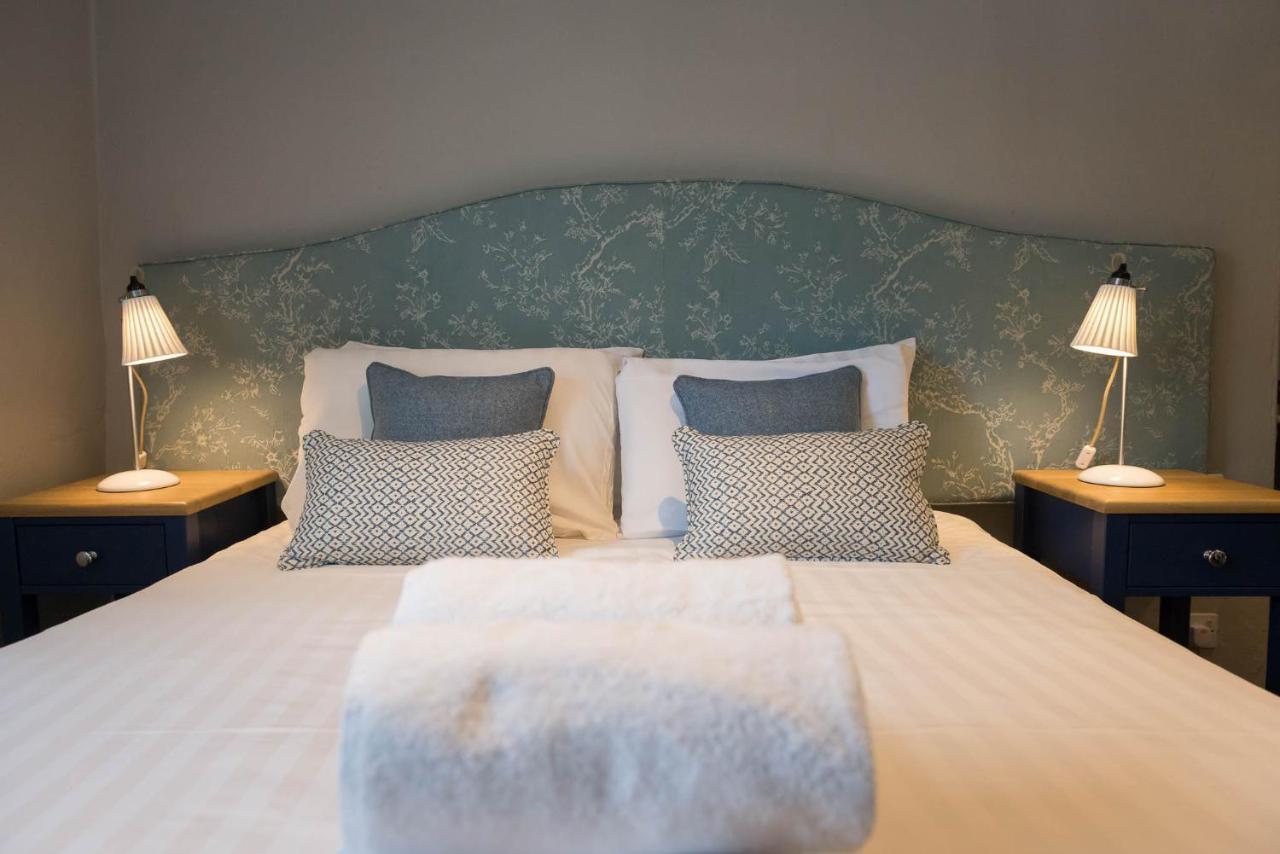The Horse And Farrier Inn And The Salutation Inn Threlkeld Keswick Esterno foto