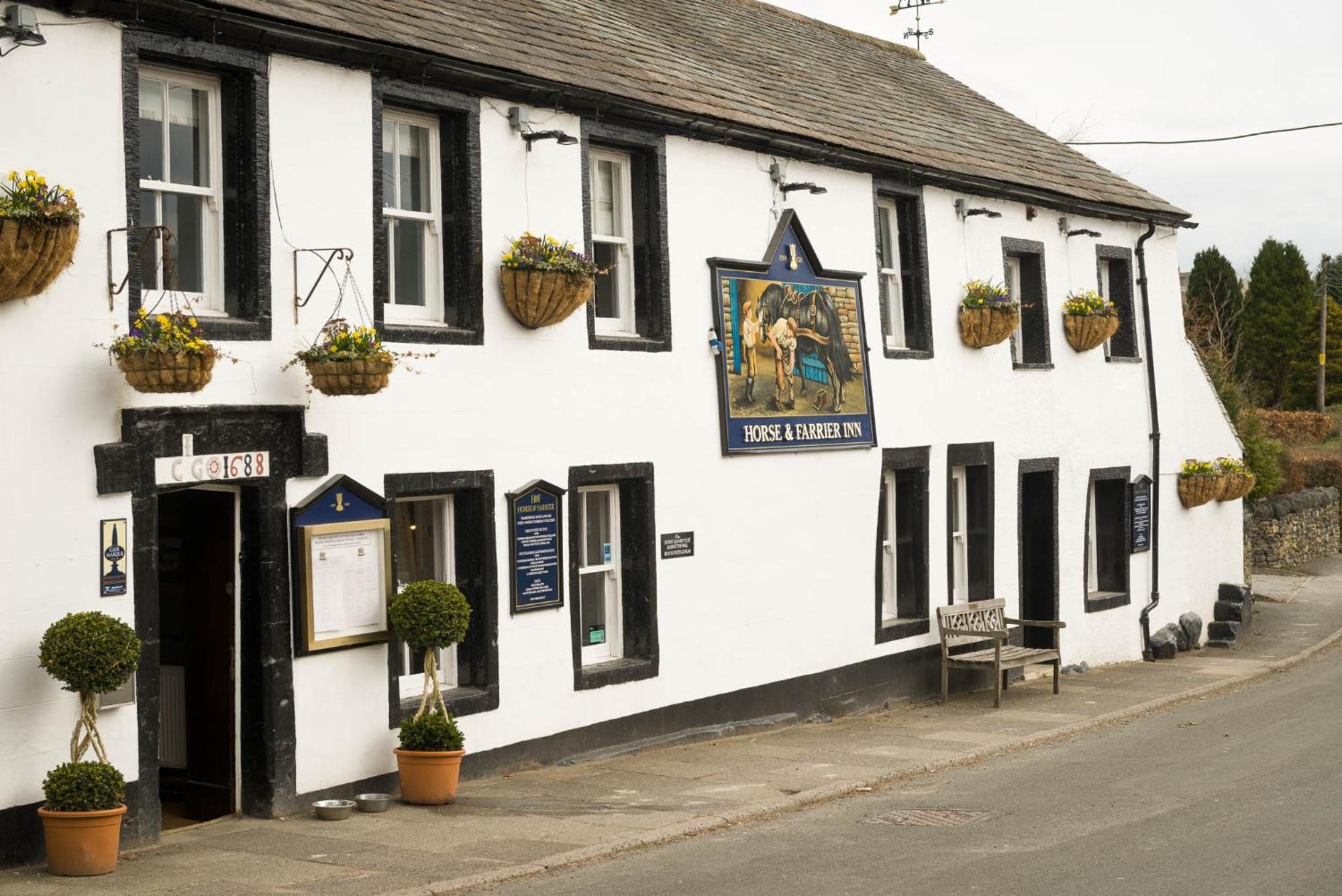 The Horse And Farrier Inn And The Salutation Inn Threlkeld Keswick Esterno foto
